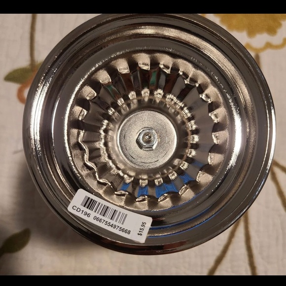 BB&W Matching 3 wick candle holder and soap - Picture 13 of 14